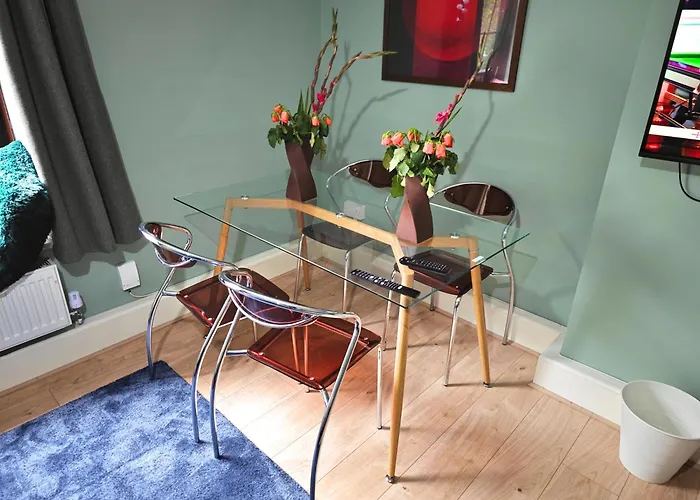 2 Bedroom Flat In Central London - Old St - Zone 1